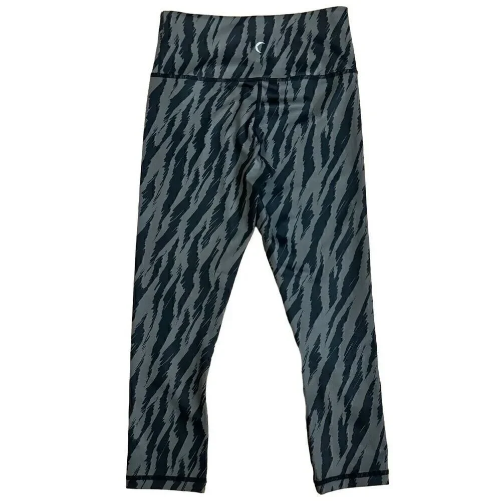 ZYIA Active Light N Tight Zebra Print Capri Legginngs Black Gray Size 2