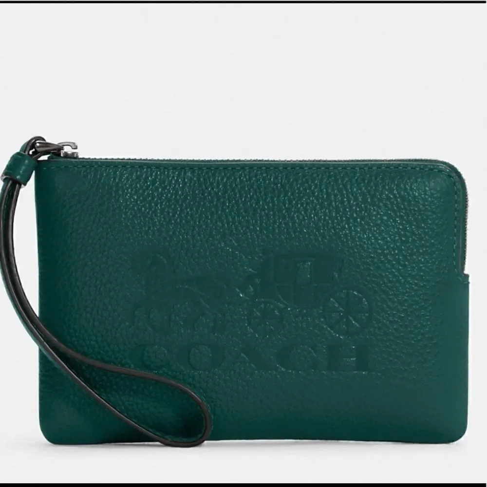 Coach Logo Wristlet​​​​​​​​​​​​​​​​​​