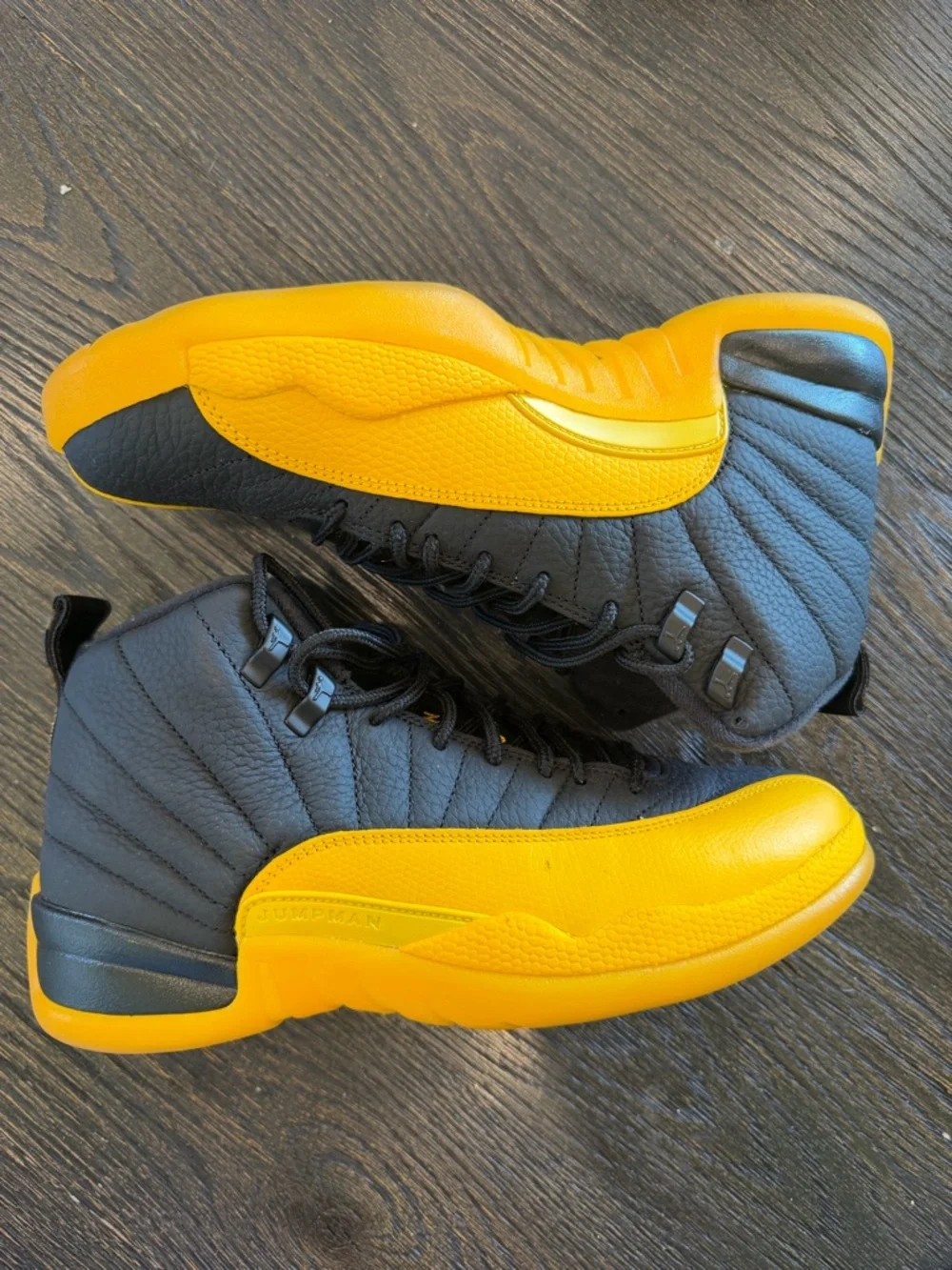 Air Jordan 12 Retro University Gold Men’s Size 8.5