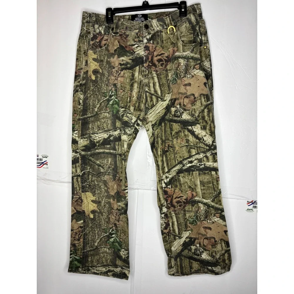 Mossy Oak distressed hole