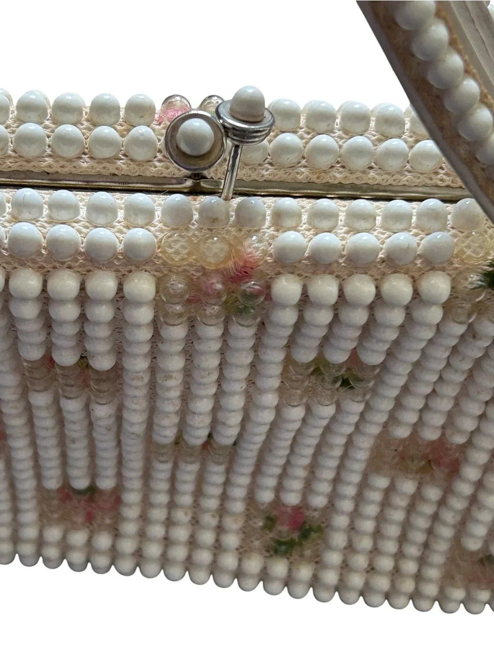 1940s 50s VTG Grandee Bead Bead Purse Pink Flowers Kiss Clasp