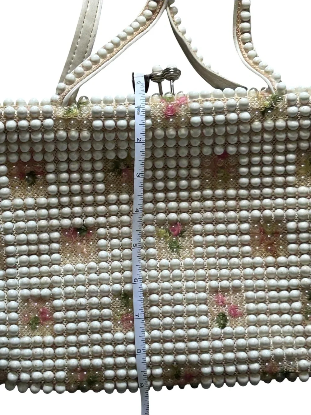1940s 50s VTG Grandee Bead Bead Purse Pink Flowers Kiss Clasp