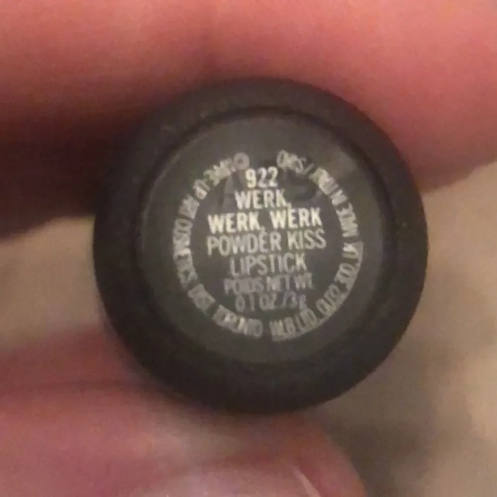 MAC Cosmetics weightless moisture