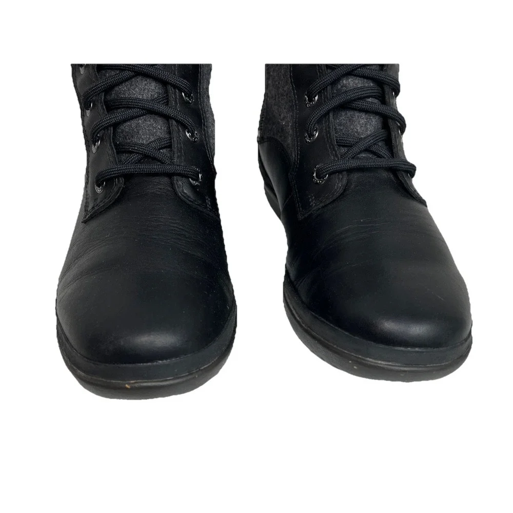 UGG kesey new