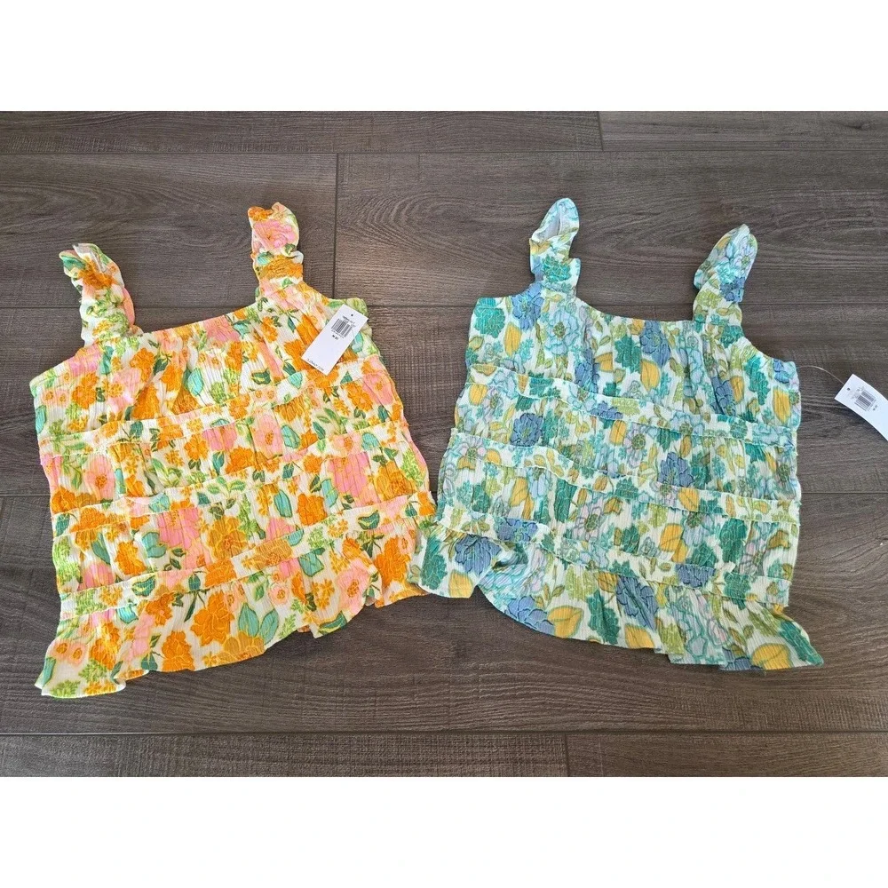 Old navy girls tanks‎ size 8 lot