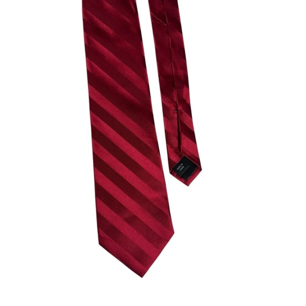 Croft‎ & Barrow Mens Silk Tie Red Striped Quiet Luxury Old Money Retro Preppy