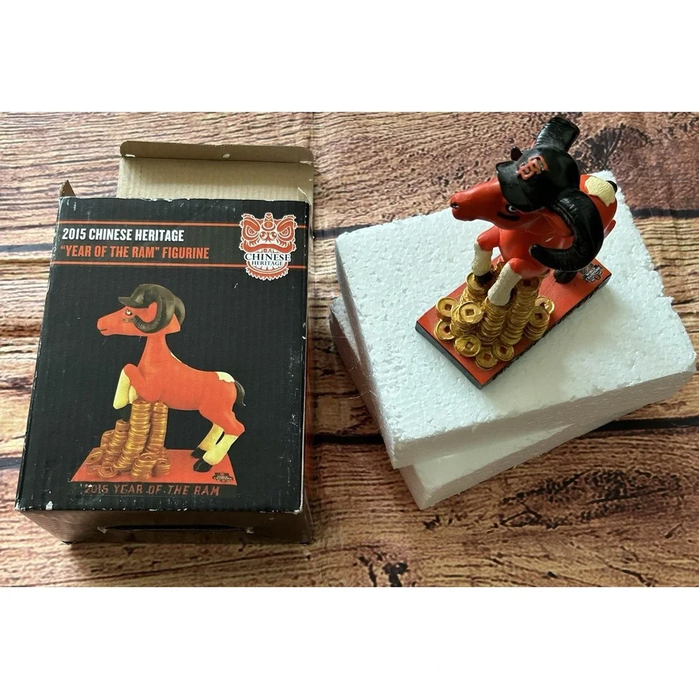 SF San Francisco Giants 2015‎ Chinese Heritage Year of the Ram SGA New in Box