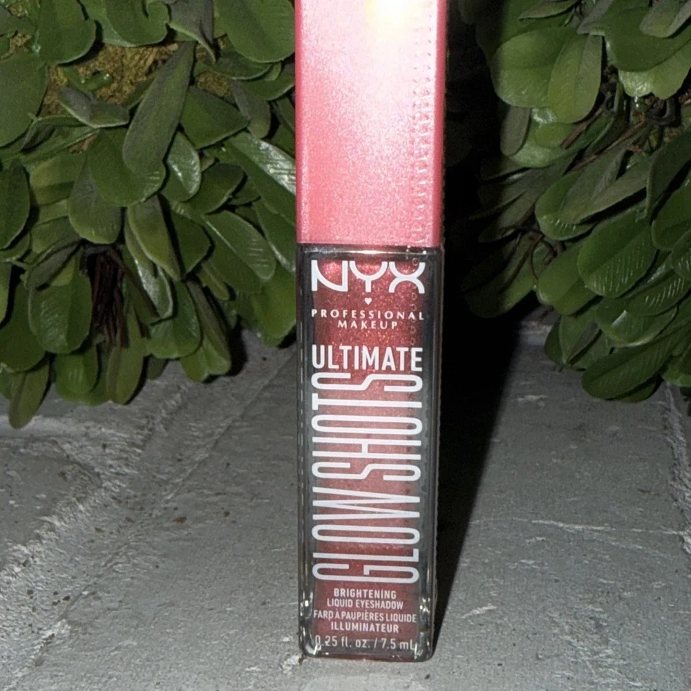 NYX Professional Makeup Ultimate Glow Shots Raspberry Rave Prize‎ 7.5 mL. New-3
