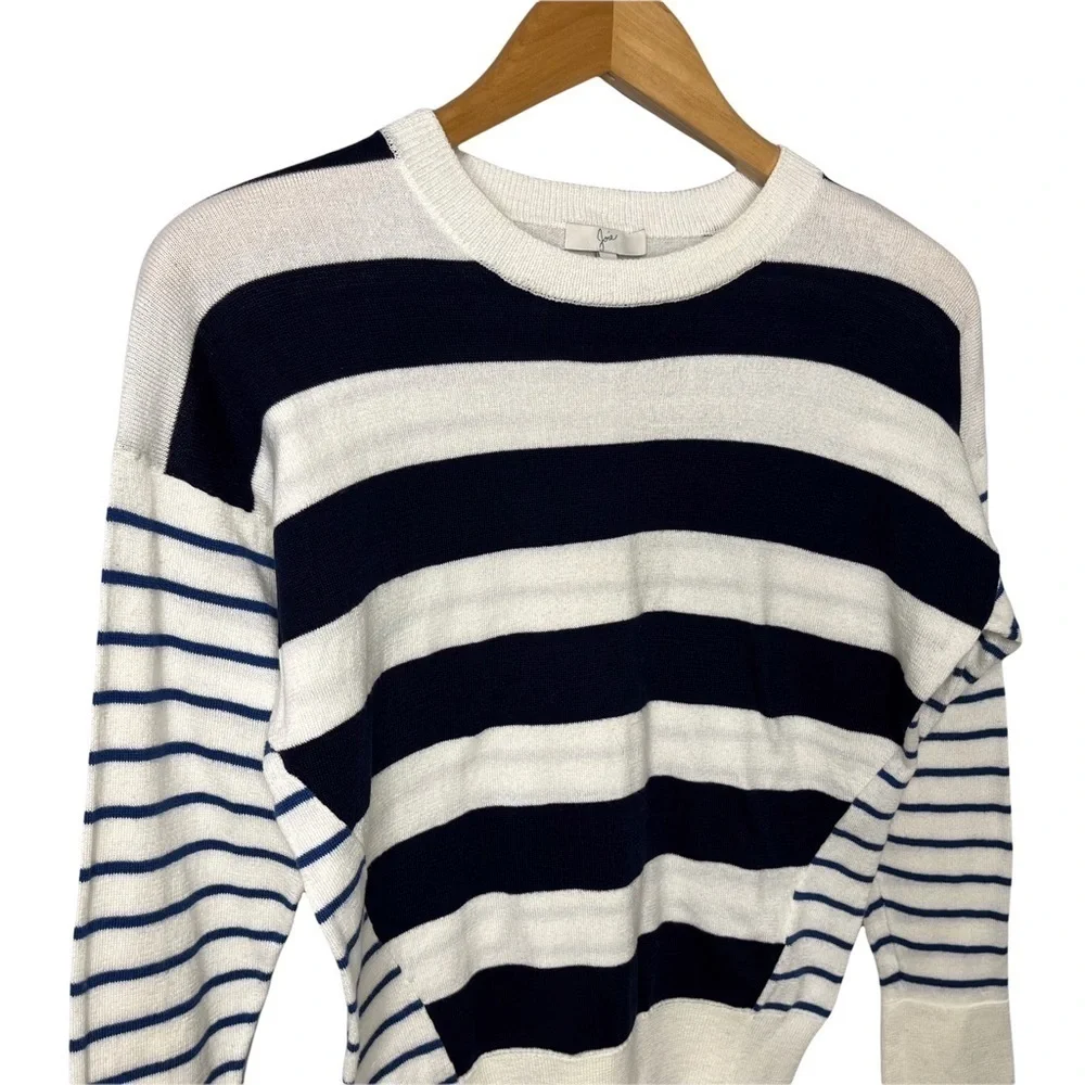 Joie blue striped