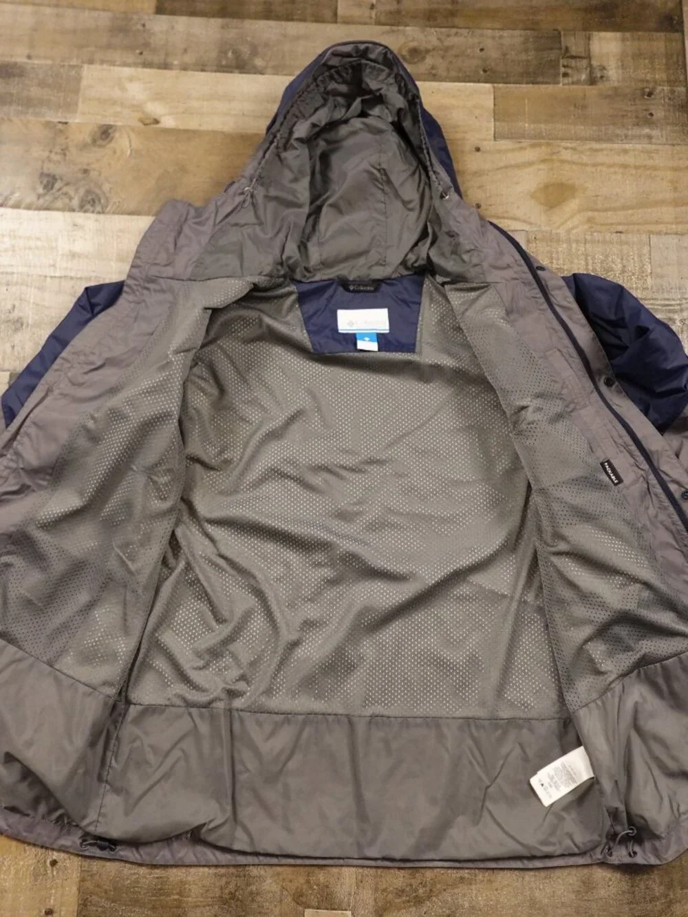 Columbia Watertight Rain Jacket Men’s LT Navy Omni-Tech Packable‎