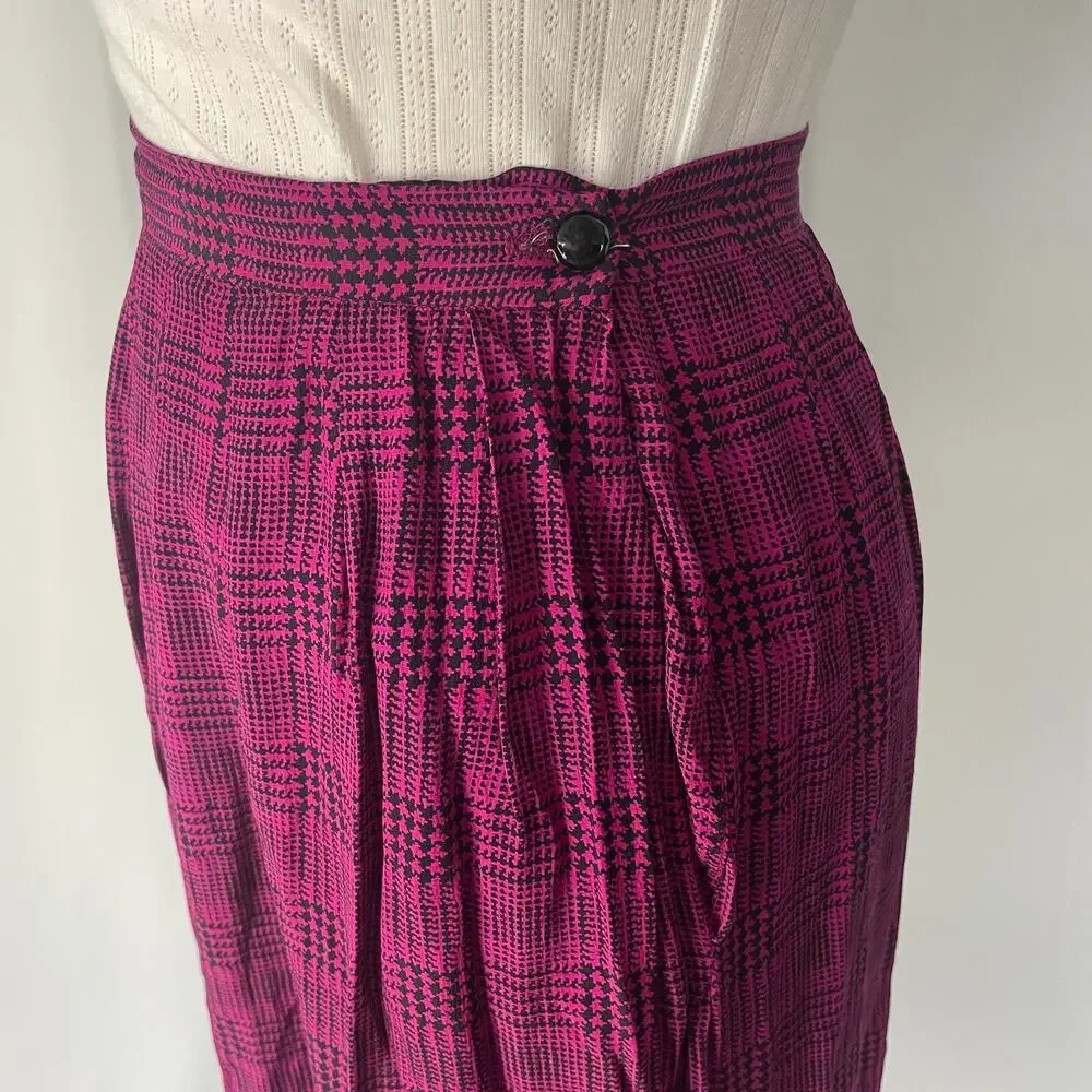 Vintage black favorite not