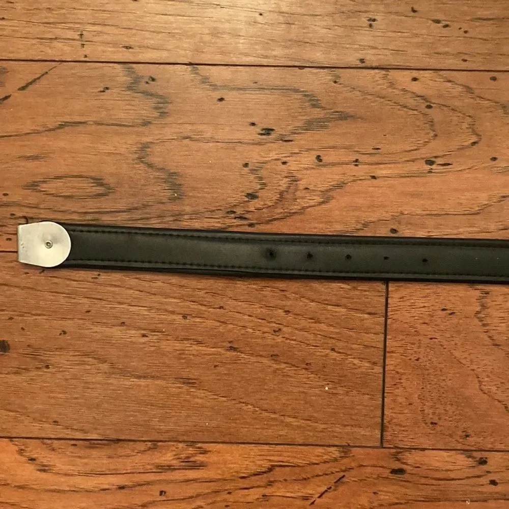 N/A vintage belt