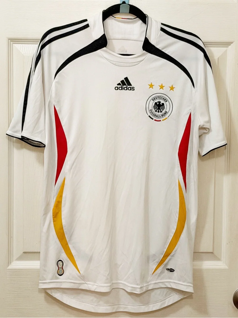 Vintage Adidas Germany 2006 World Cup white football unisex