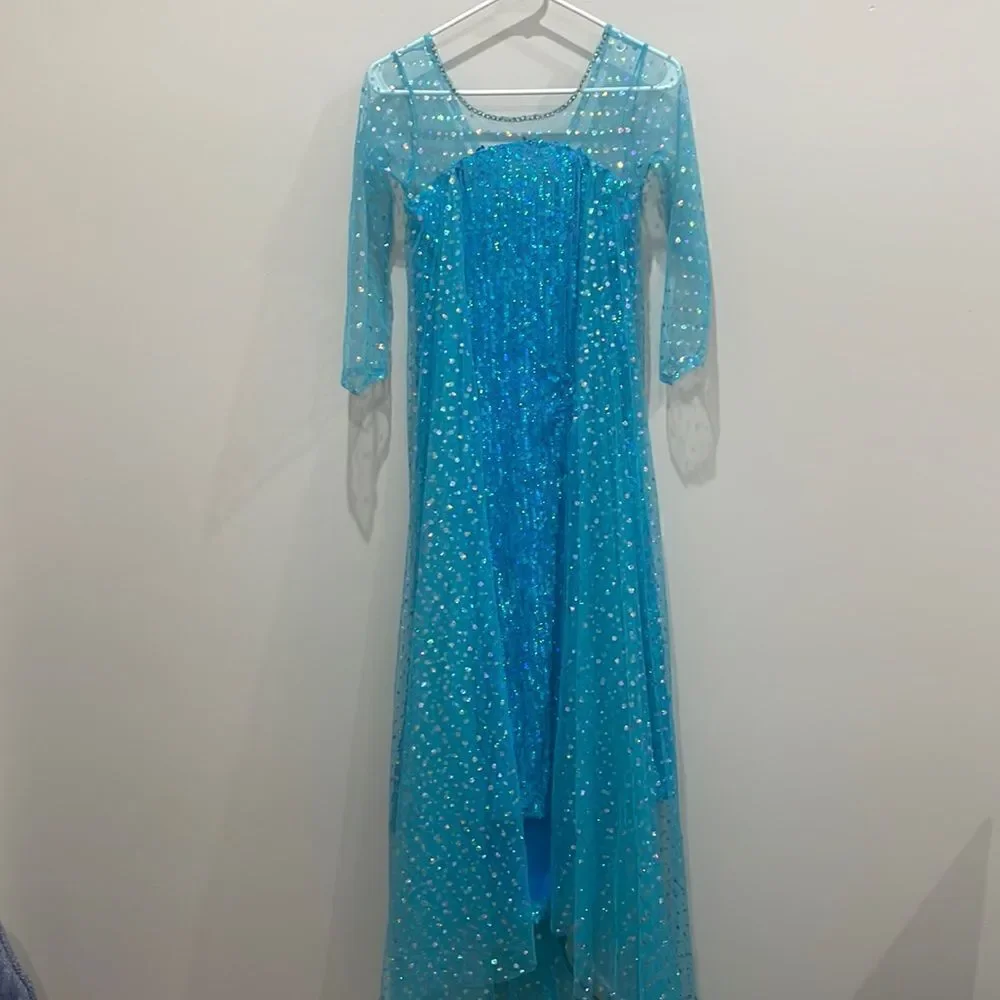 No Brand great dress included