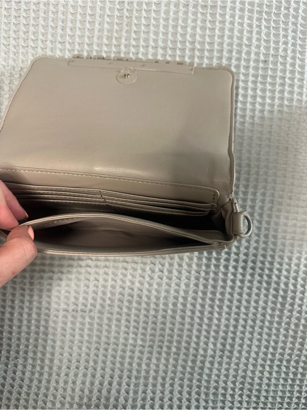 Steve Madden matching exterior compact