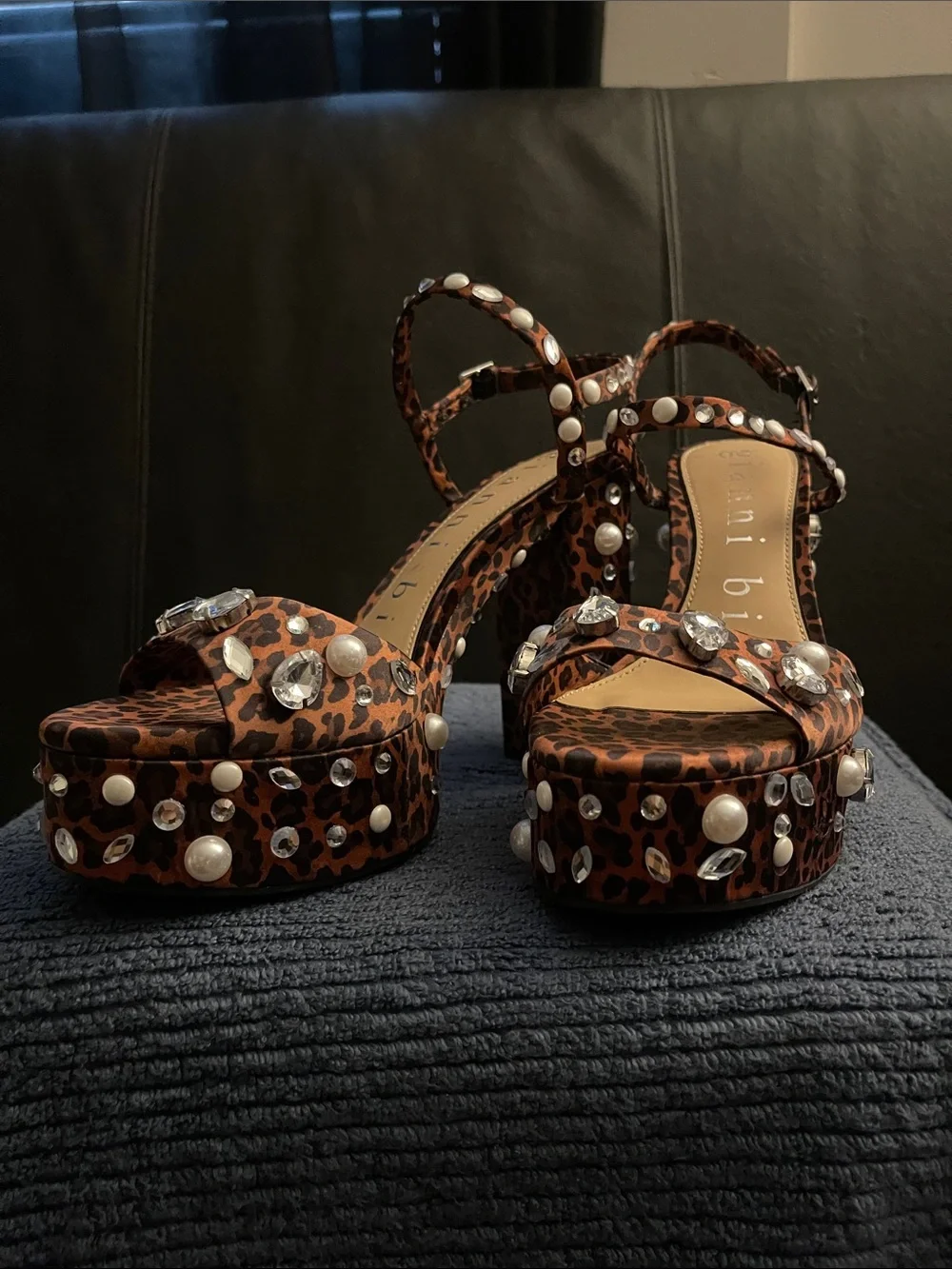Gianni Bini Women’s Leopard Print Platform Sandals w/Crystal Embellishments NWOB