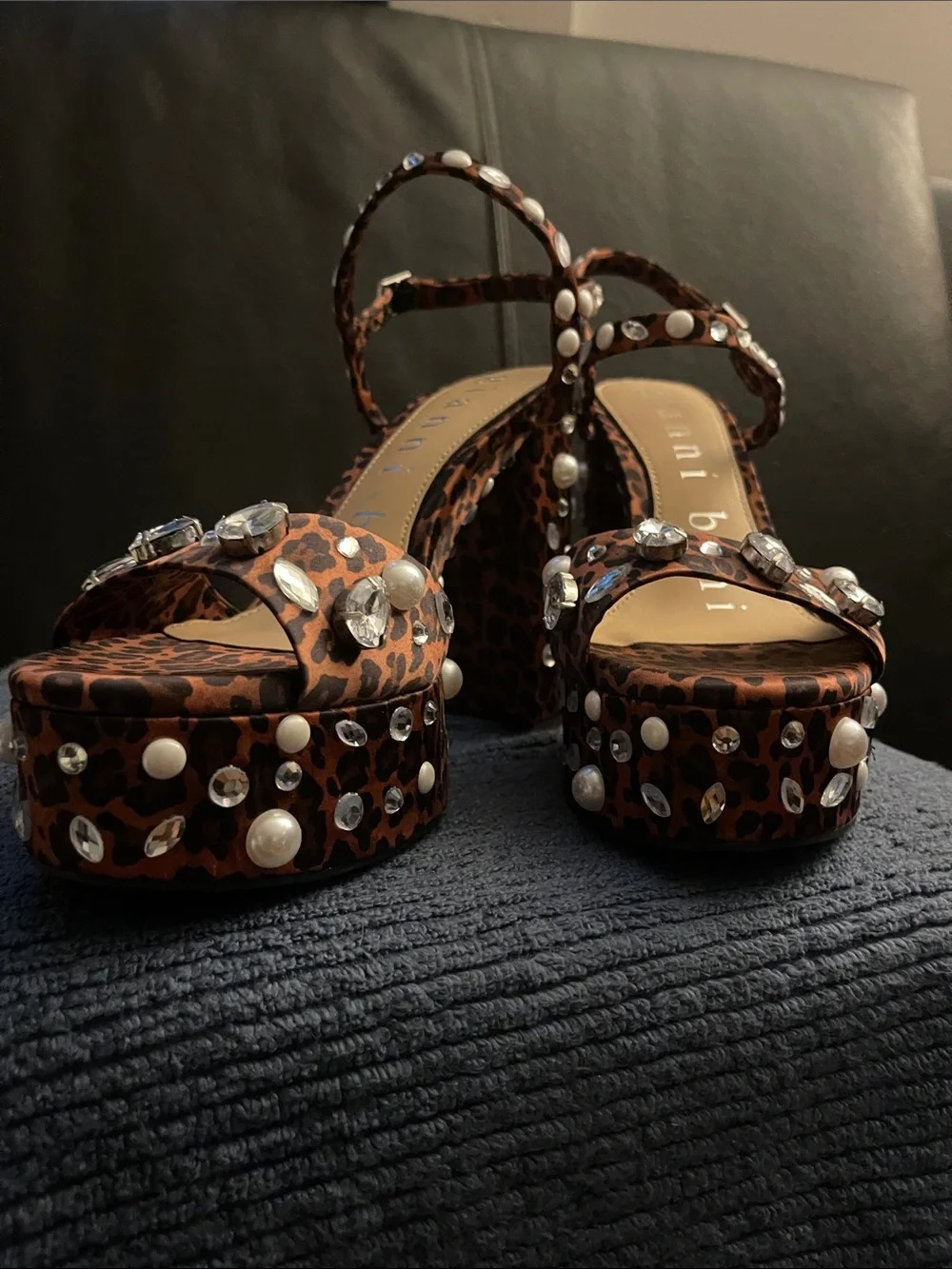 Gianni Bini Women’s Leopard Print Platform Sandals w/Crystal Embellishments NWOB