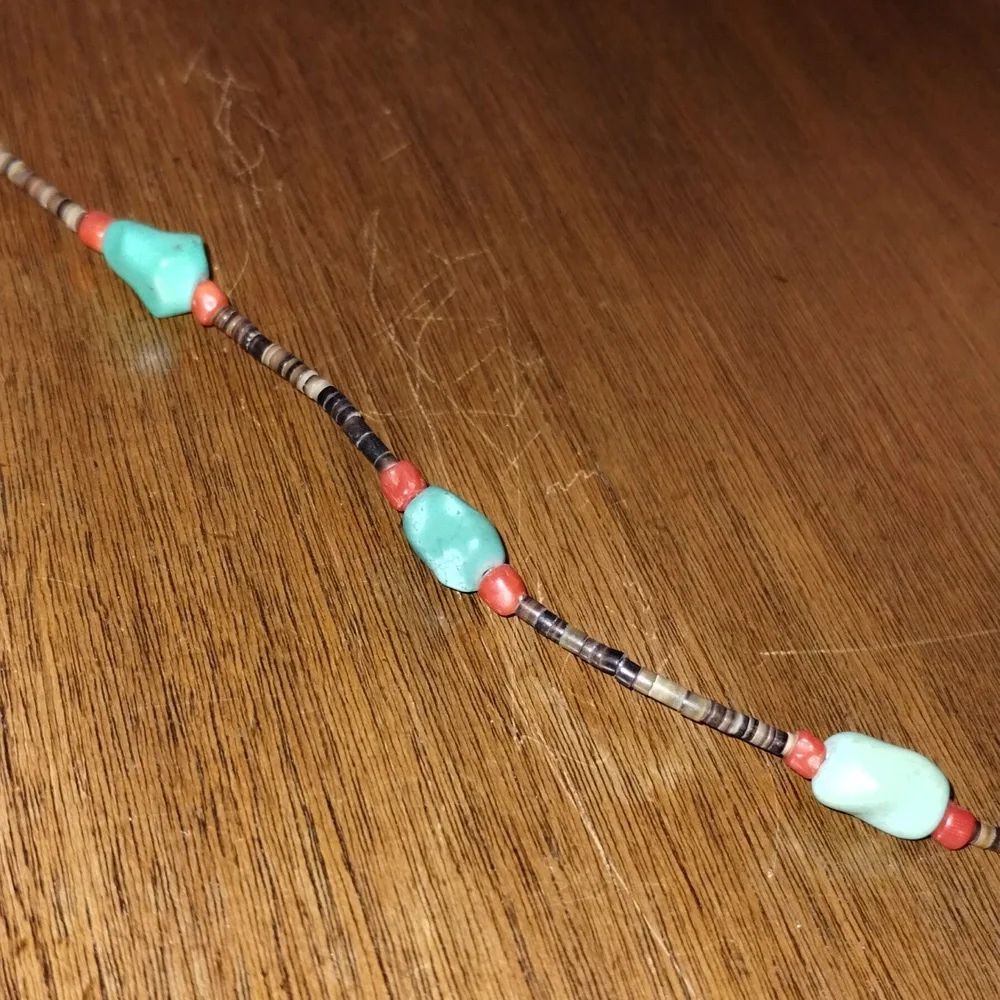 N/A heishi necklace