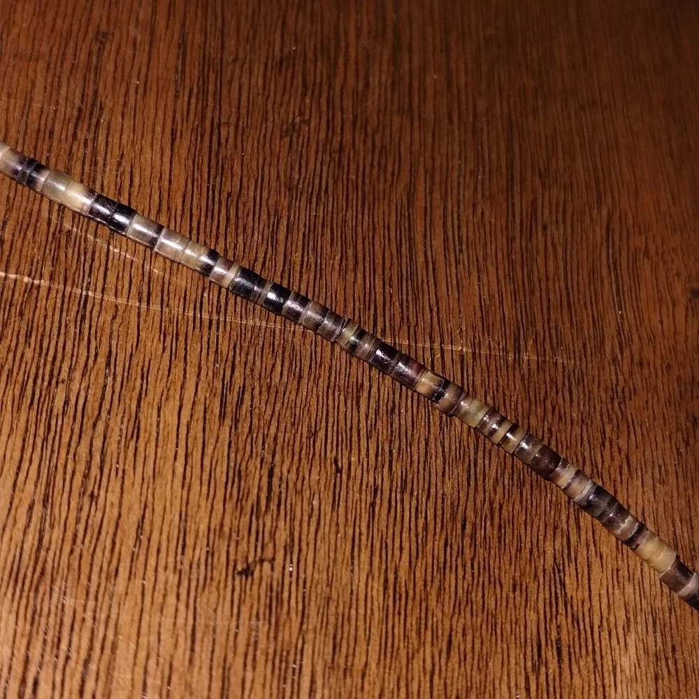 N/A heishi necklace