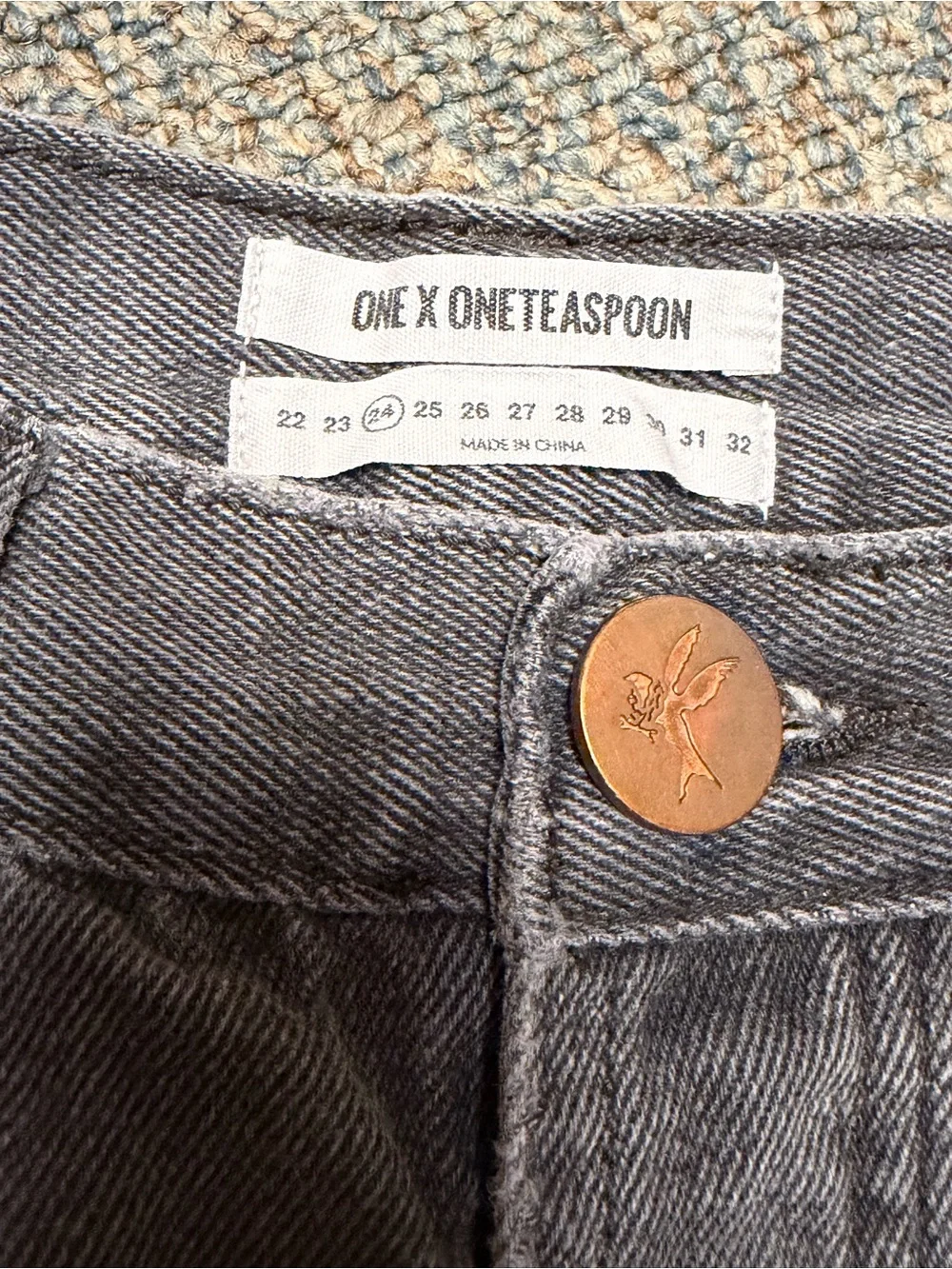 One Teaspoon Bandits Denim Shorts 24 Gray Distressed Button Fly Frayed Hem