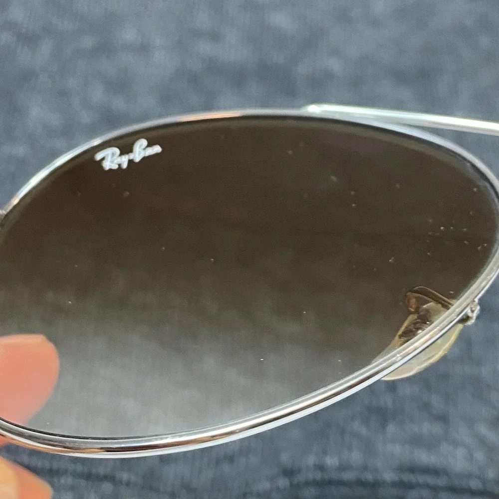 Ray-Ban see scratches