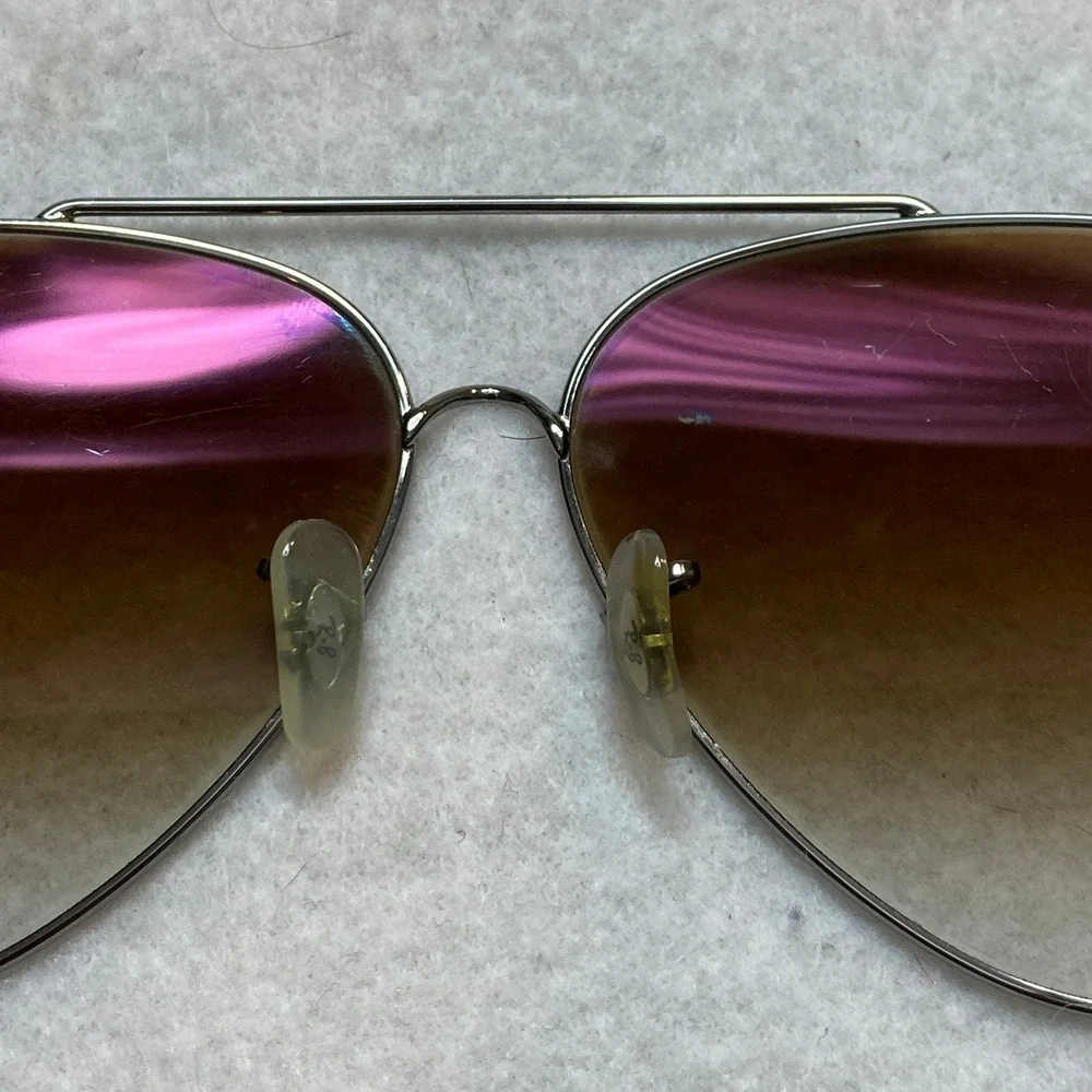 Ray-Ban see scratches