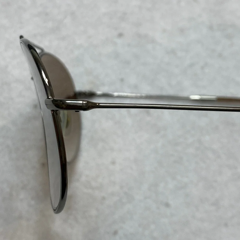 Ray-Ban see scratches