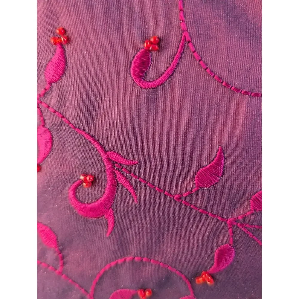 Purse Embroidered Taffeta Plum/ Red/ Wine Wood Handles made in Thailand 14x8x4+
