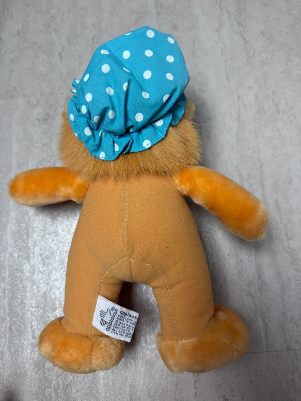 Applause dot bears blue