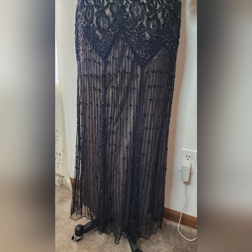 Pisarro Nights euc zipper