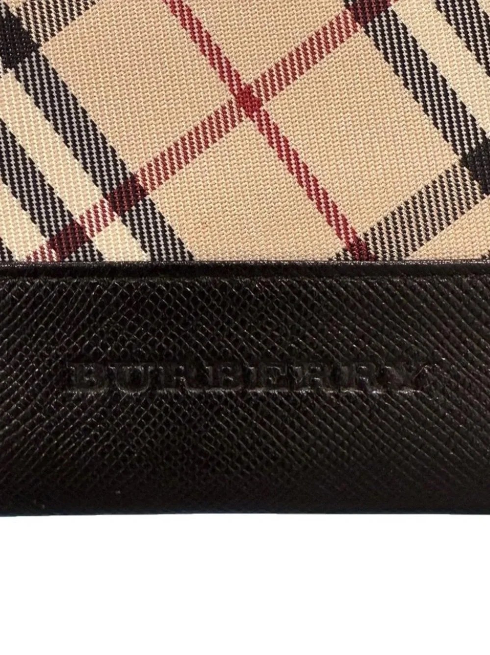 Burberry elevate your