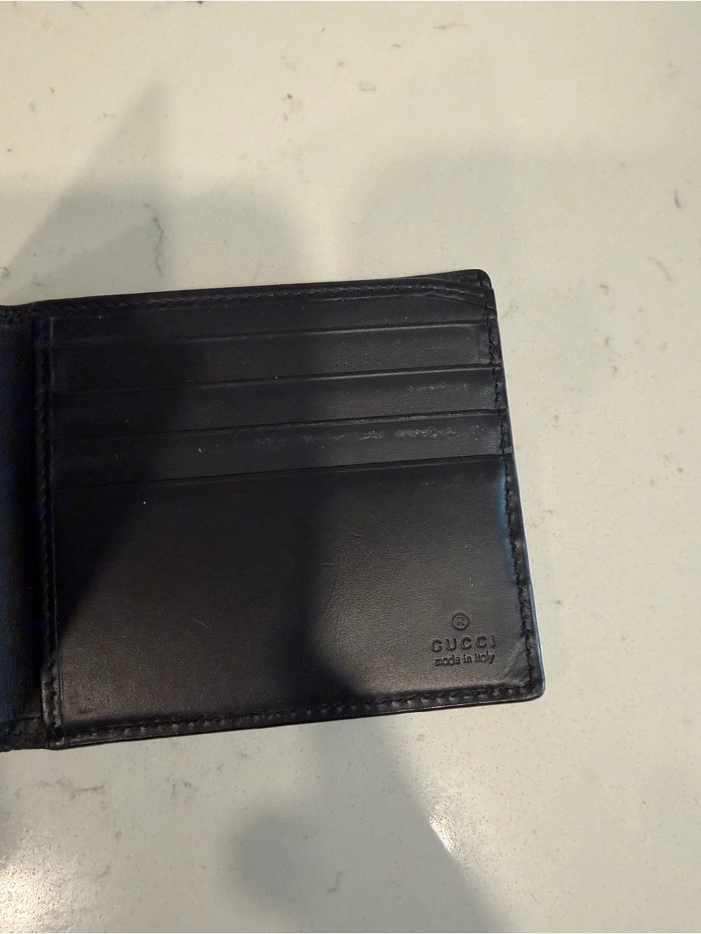 Gucci compact wallet