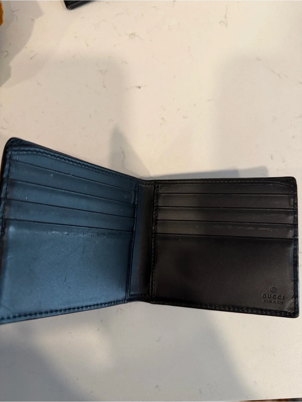 Gucci compact wallet