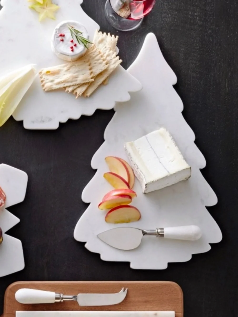 POTTERY BARN TALL MARBLE TREE CHEESE BOARD 16