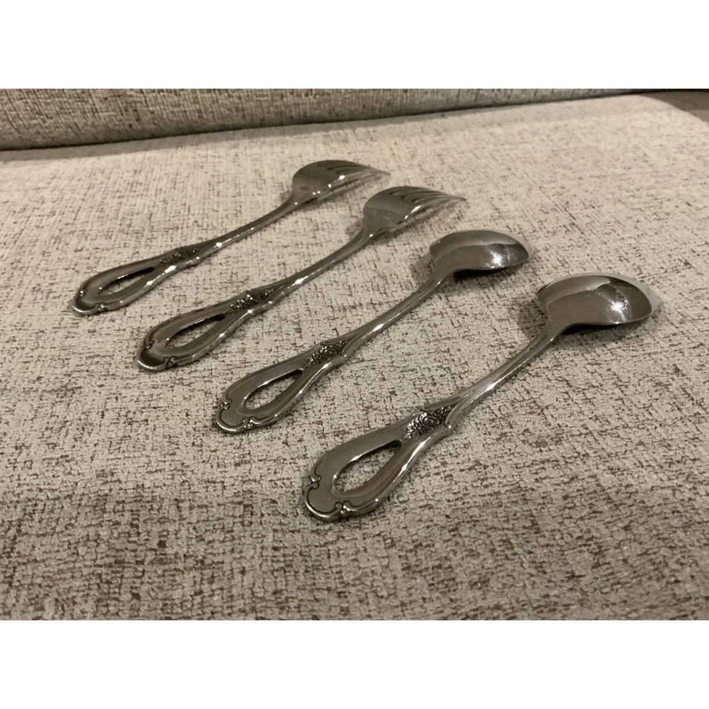 Oneida stainless steel