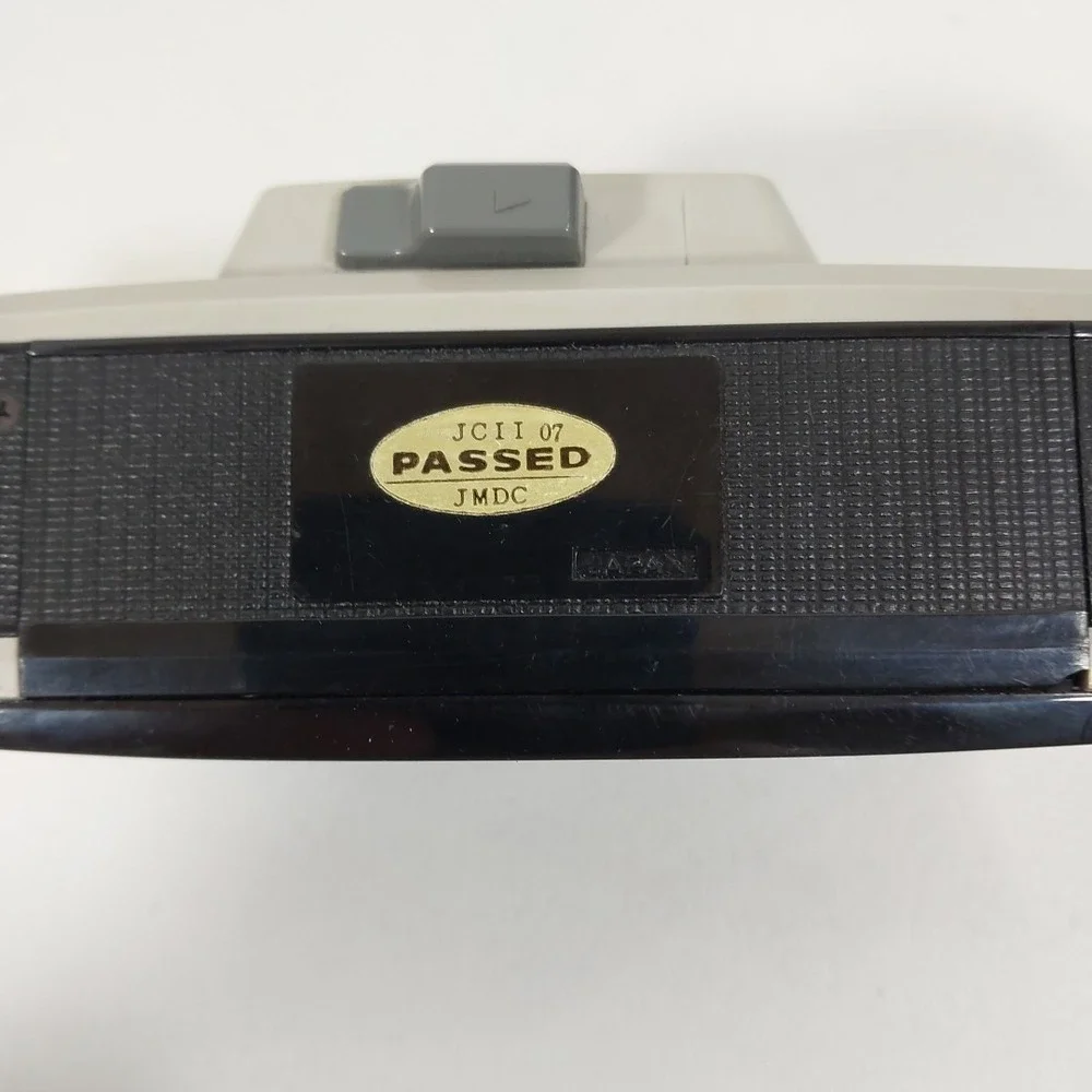Vintage Konipak 300 Konica 126 Film Camera and case‎