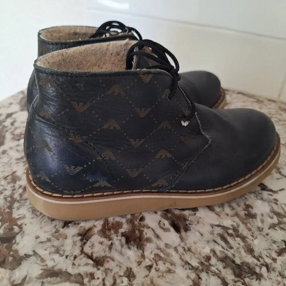 Armani Junior used good