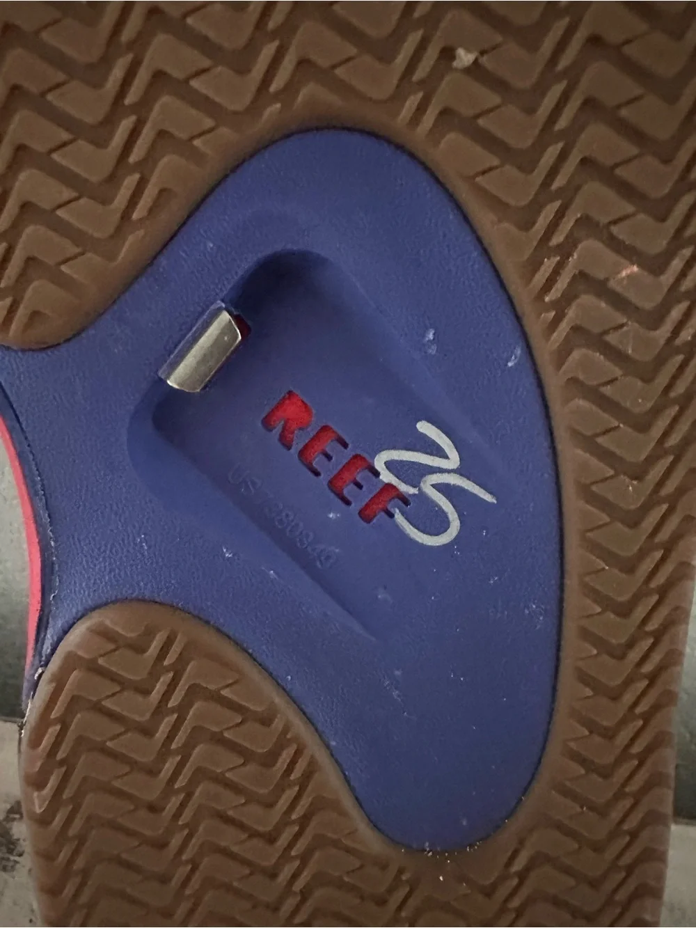 Reef Texas Rangers MLB Flip Flops Men’s 13 Bottle Opener Sandals