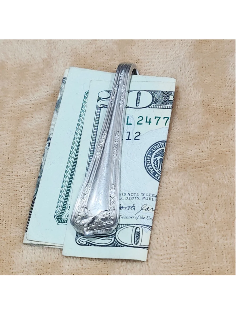 Unbranded silverwear money