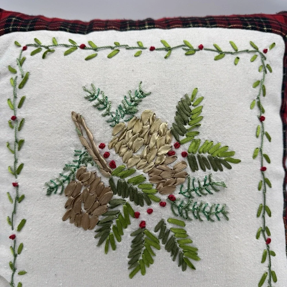 The Unbranded Brand christmas throw