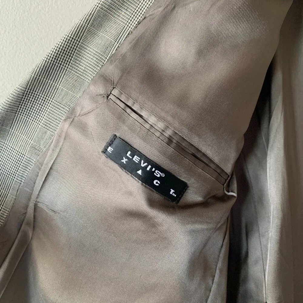 Levis this vintage