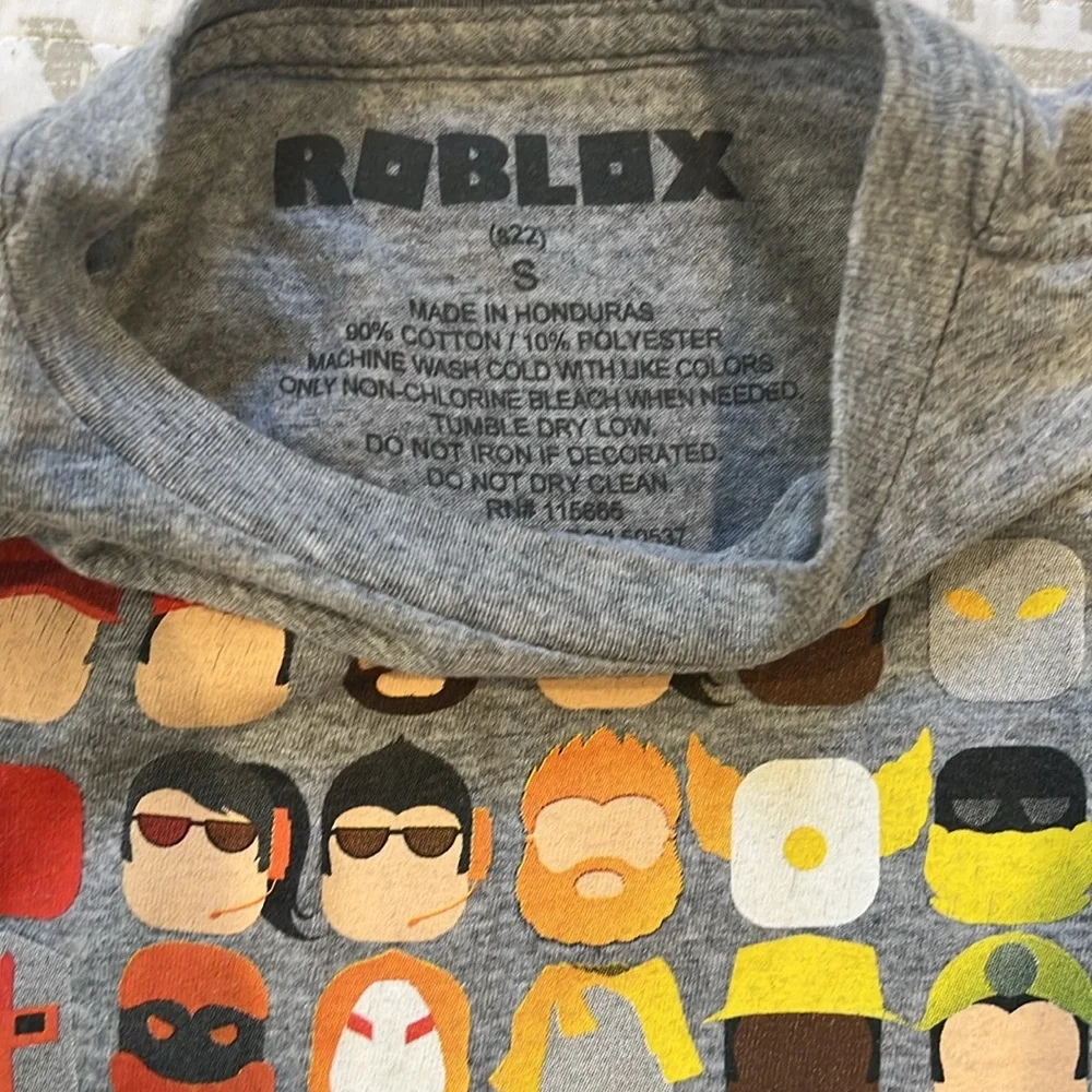 Roblox Character Grid Gaming T-Shirt Gray Cotton Blend Casual‎ Graphic Tee
