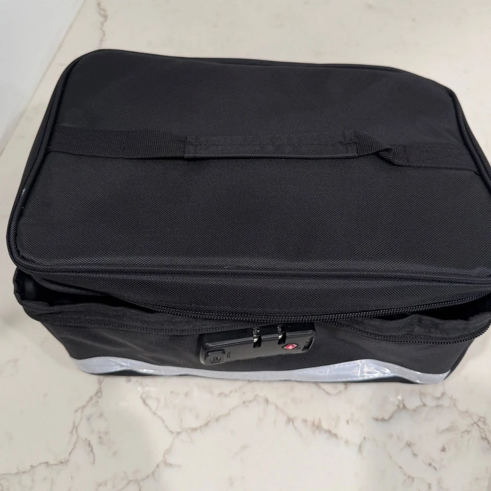 Locking‎ bag Storage Bag with TSA Combination Lock and Adjustable Dividers