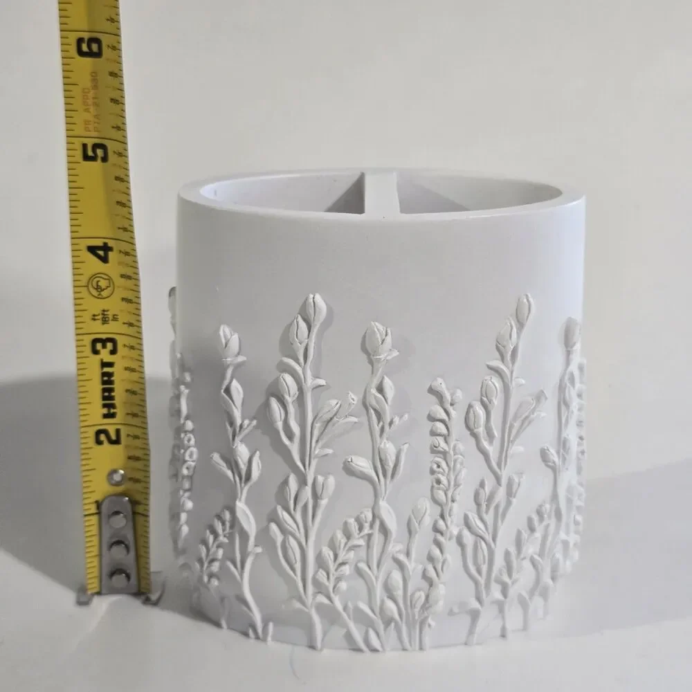 Unbranded toothbrush holder