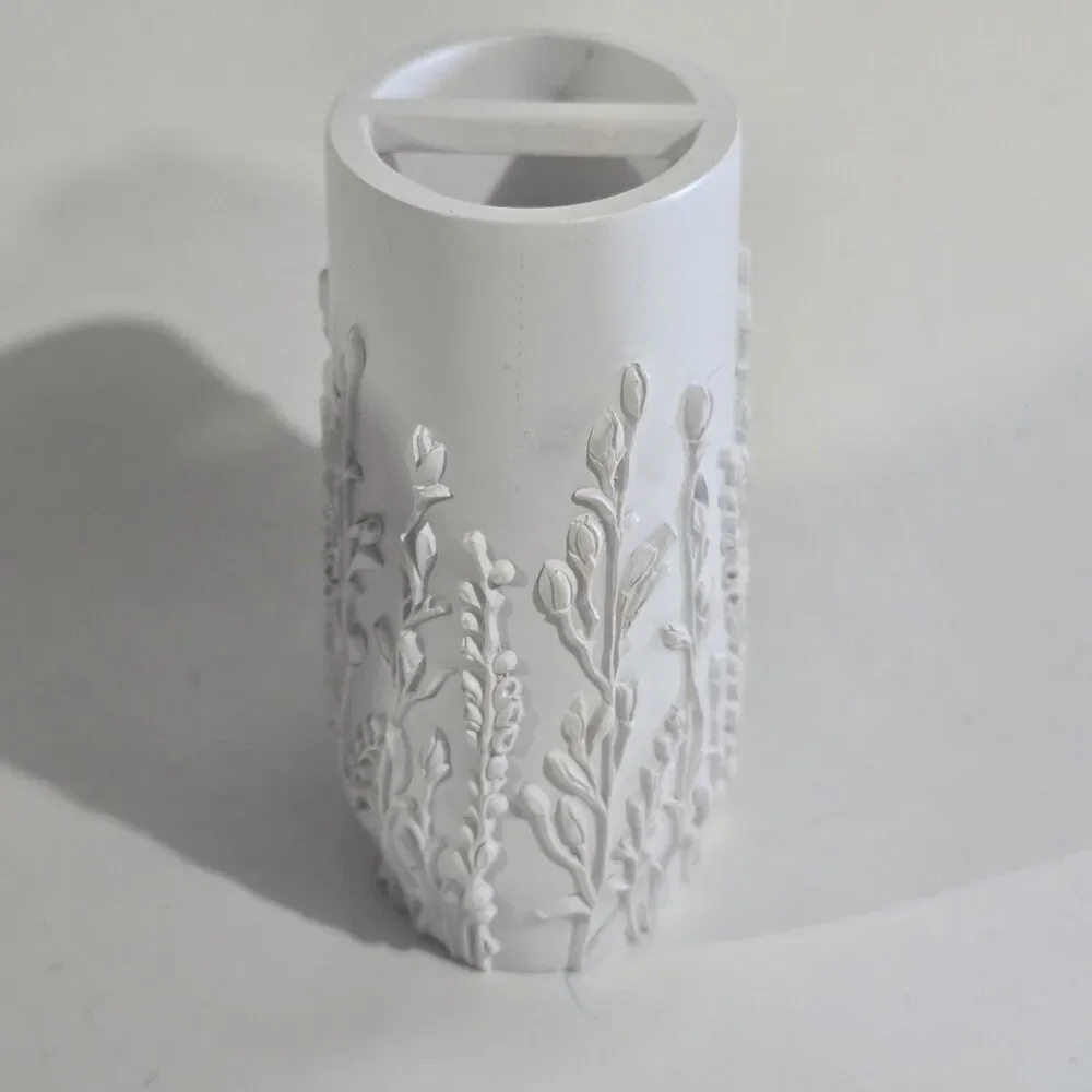 Unbranded toothbrush holder