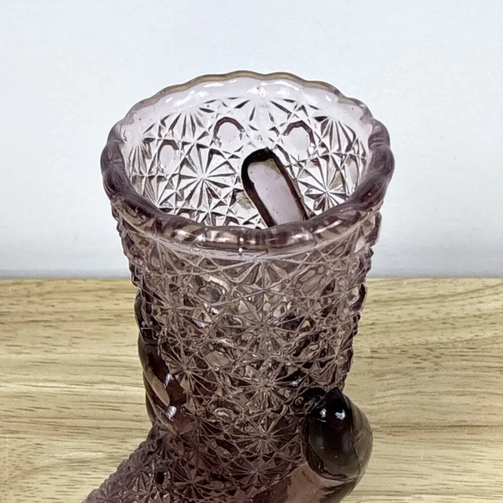 Fenton vintage art