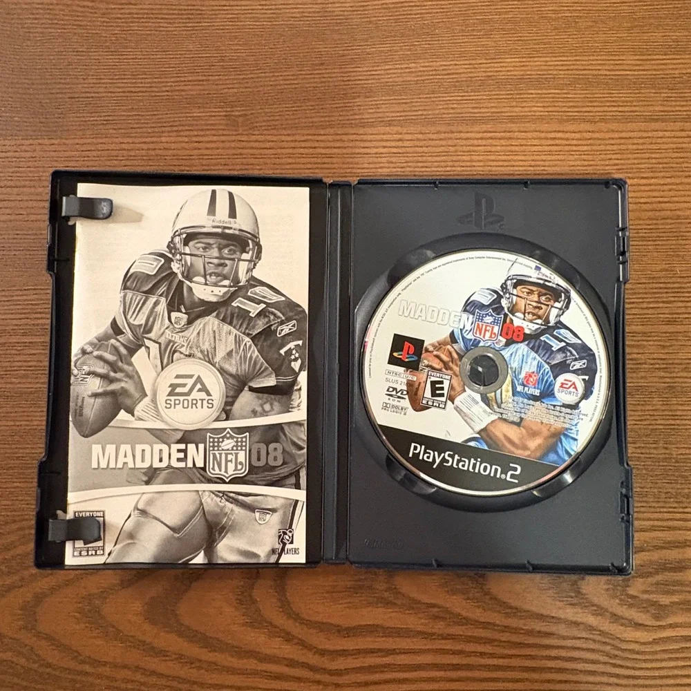 Ea Sports gridiron features spanning
