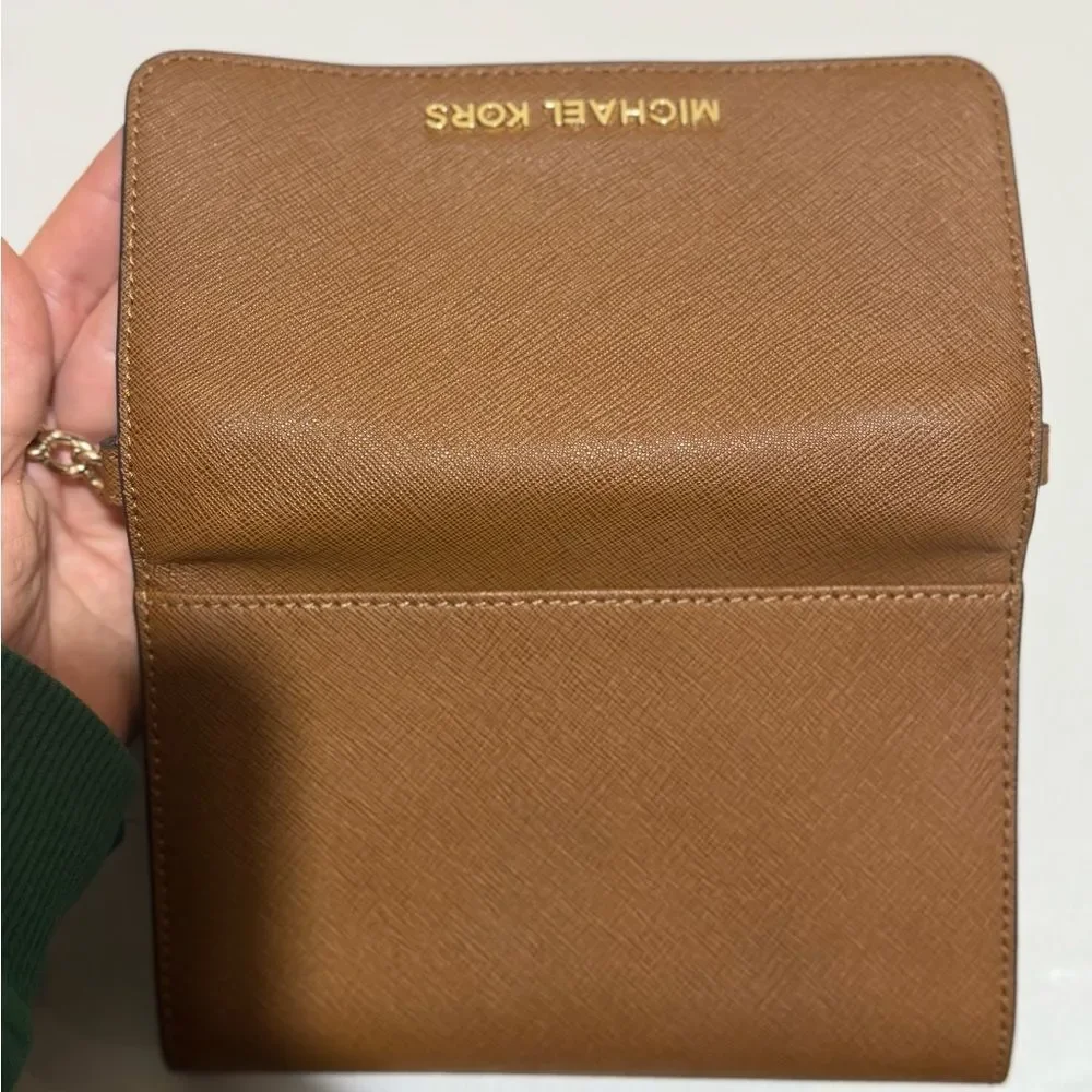 Michael Kors Jet Set Large Phone Crossbody
