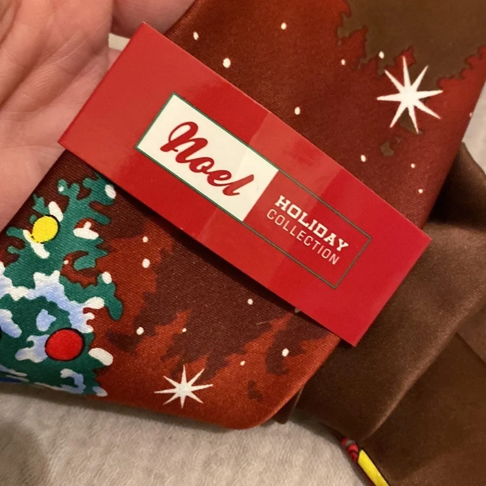 NOEL HOLLIDAY COLLECTION GRAPHIC TIE . Perfect for Christmas Party. NEW .