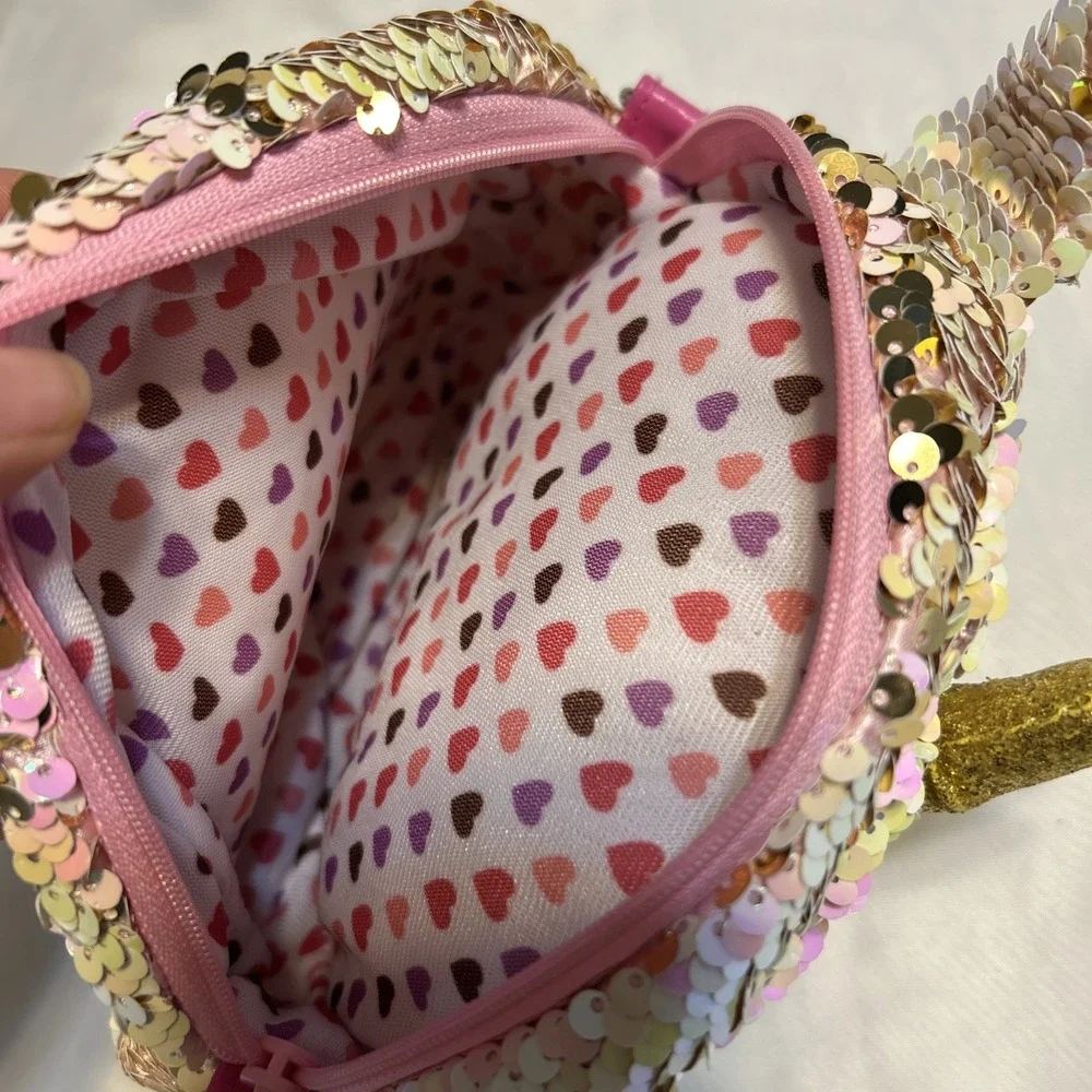 TY UNICORN PURSE Flippable Gold Sequins Hearts Lined‎ Adjustable Shoulder Strap